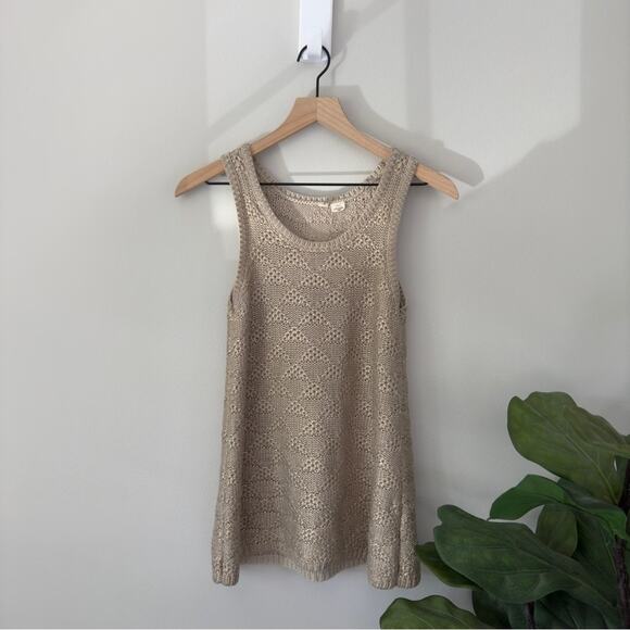 Anthropologie Moth Gold Sheen Shimmer Tight Knit Tank Top Sleeveless Round Neck - Picture 1 of 8